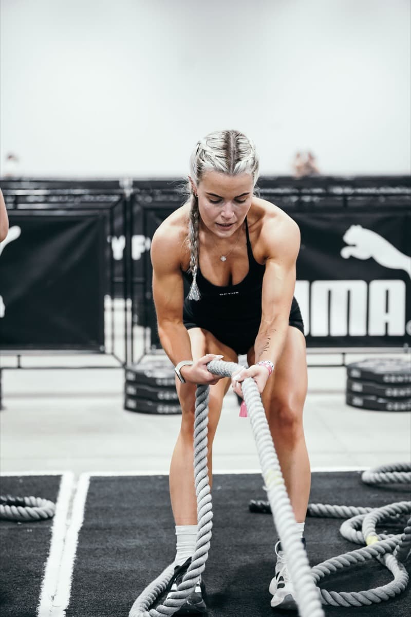 Hannah on the battle ropes